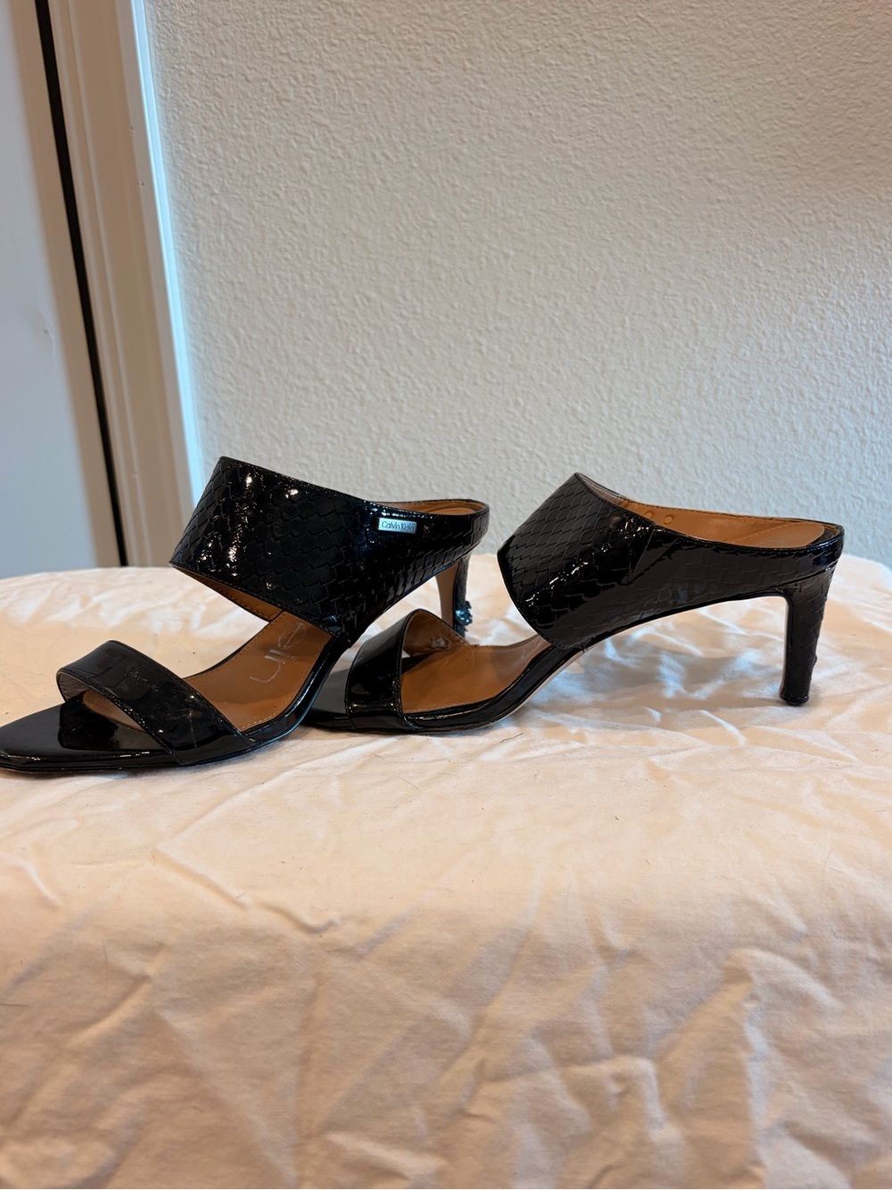Calvin Klein Black Patent Slide Heels for Women - Elegant Open Toe Mules